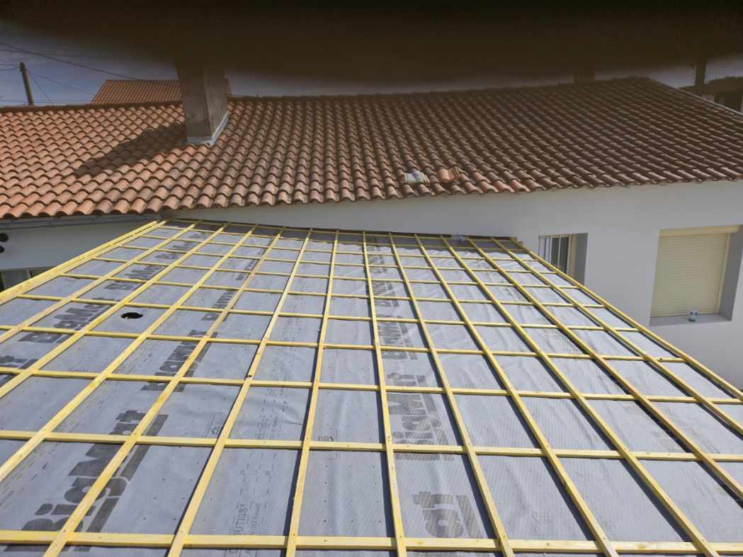 Installation de toiture saintes 17100 avant